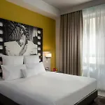 Hotel Nyx By Leonardo 4*