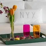 Nyx By Leonardo Hotel Milão