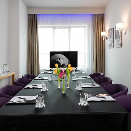 Hotel Nyx By Leonardo 4*