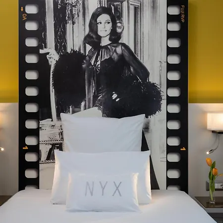 Nyx By Leonardo Milan