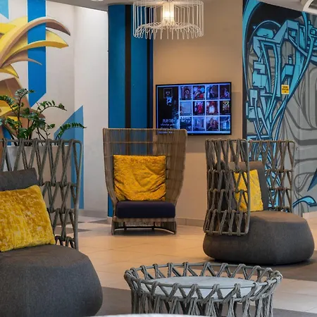 Hotel Nyx By Leonardo