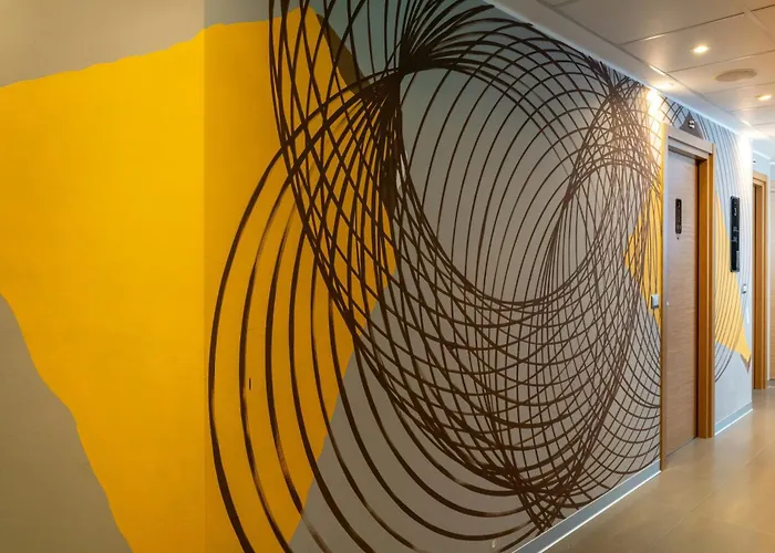 Nyx By Leonardo ميلان