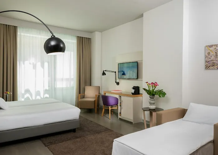 Nyx By Leonardo فندق 4*